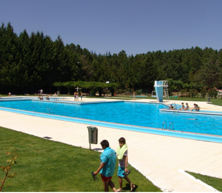 Piscina municipal 1 736 640
