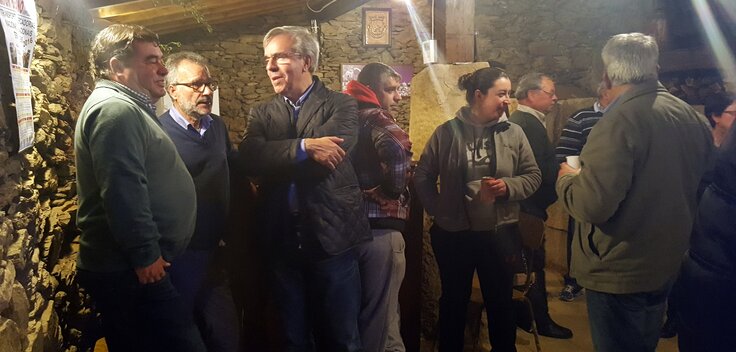 20161112 185431 1 736 352