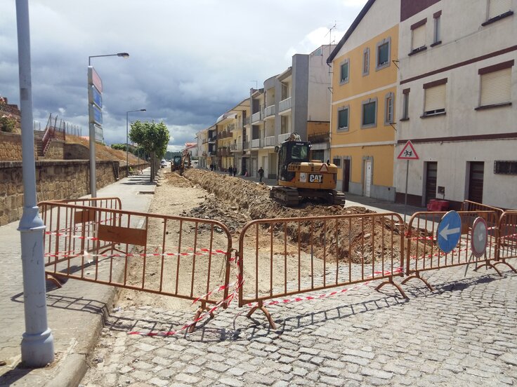 20160615 120007 1 736 2500