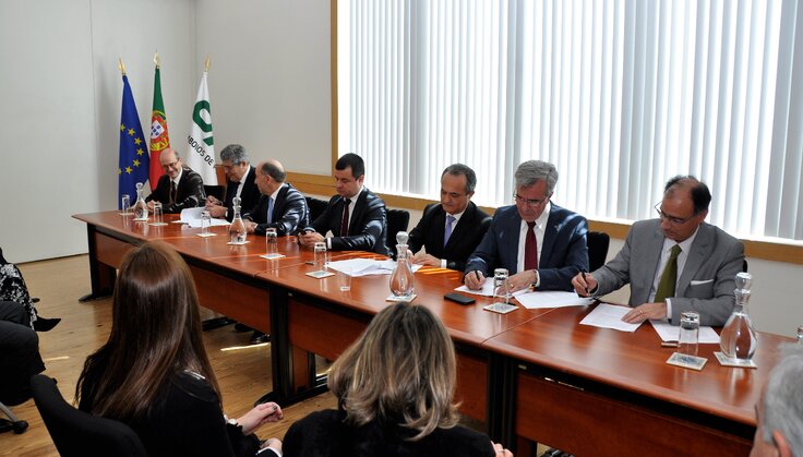 Protocolo tua  46  1 736 2500