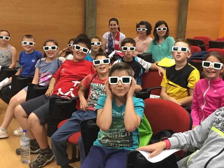 35287247 10212364787303426 8724842306496102400 n 1 736 2500